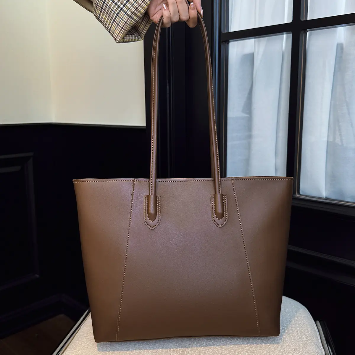 Large Capacity Solid Brown Tote Bag for Women — feature 5