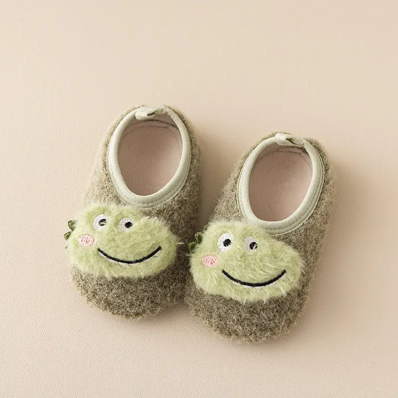 Brown Bear Embroidered Soft Slippers for Kids - Image 4