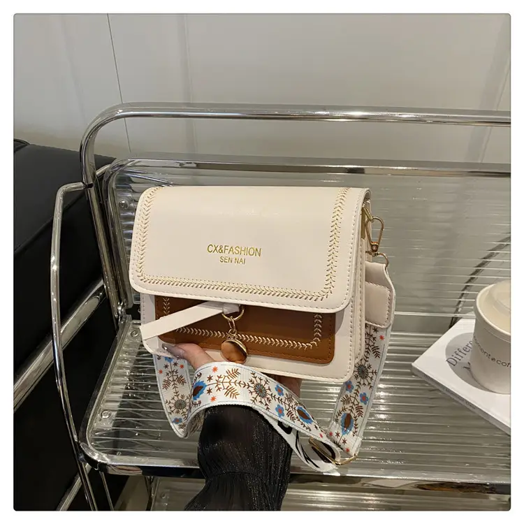Korean Retro Embroidered Crossbody Bag Women 2025 — feature 22