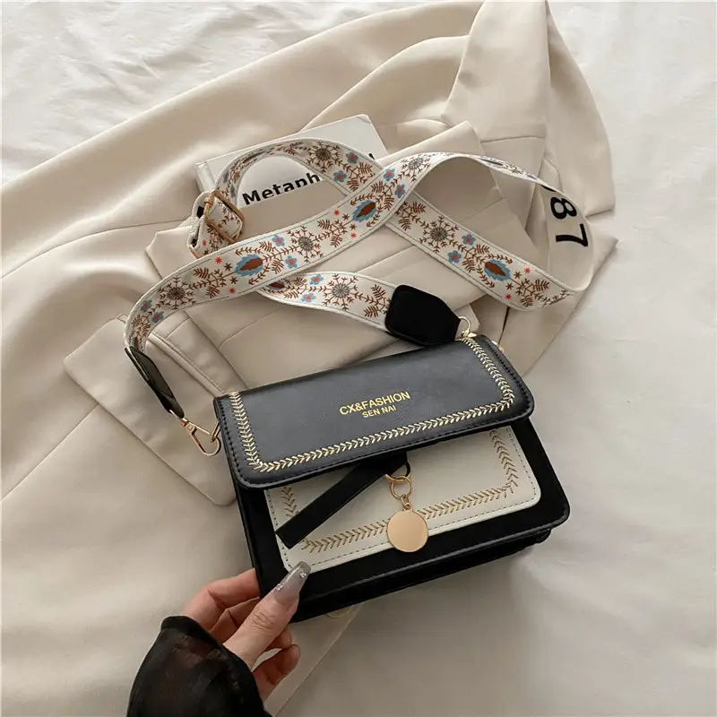 Korean Retro Embroidered Crossbody Bag Women 2025