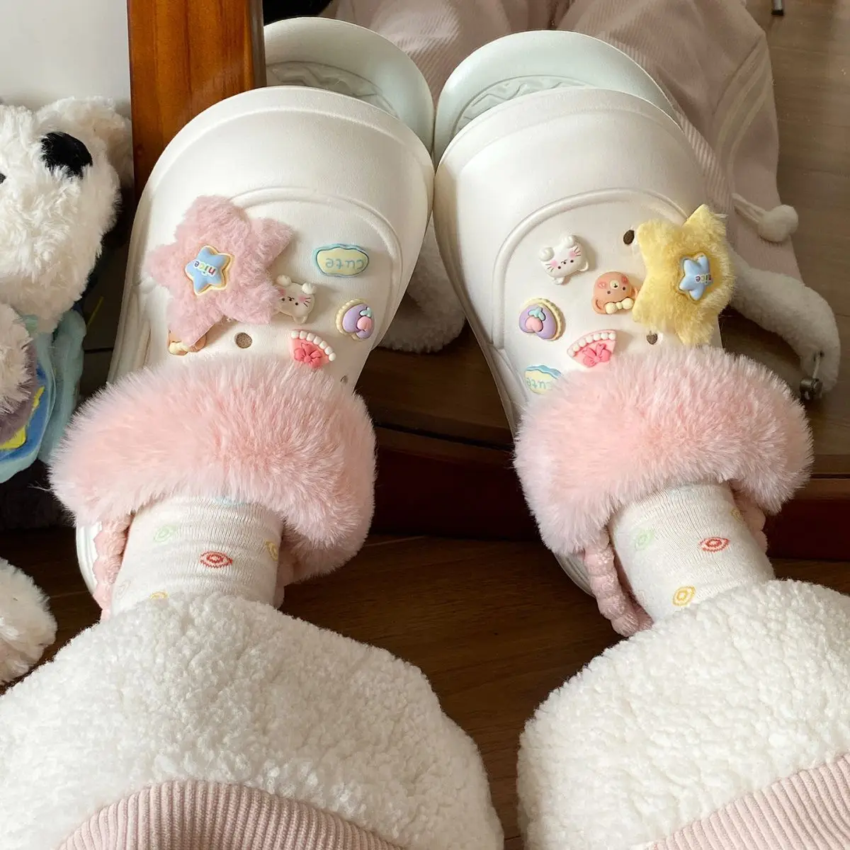 Women Winter Heart Slippers Cute Warm Eva Furry — feature 31