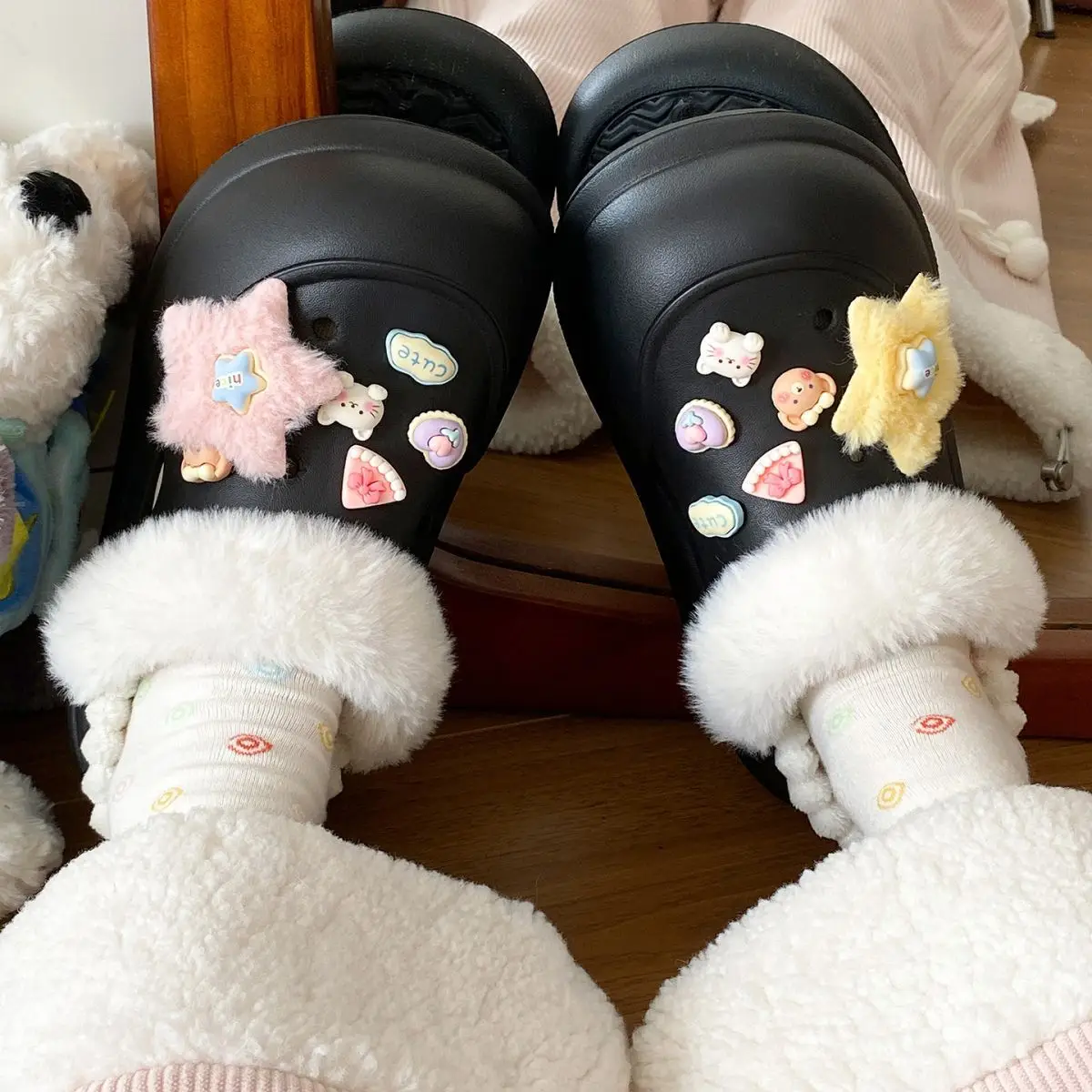 Women Winter Heart Slippers Cute Warm Eva Furry — feature 37