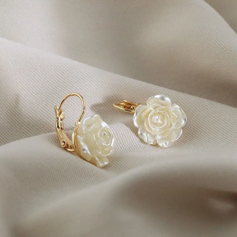 Gold Full Diamond Heart Tassel Earrings for Women — feature 14