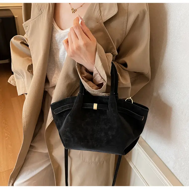 2025 New Autum Crossbody Bag Beige Leather Tote — feature 21