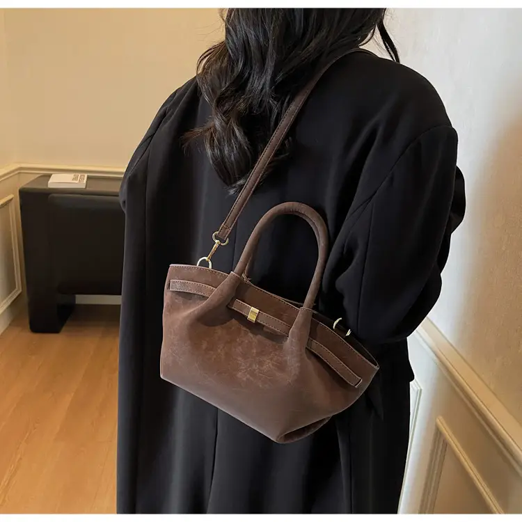 2025 New Autum Crossbody Bag Beige Leather Tote — feature 26