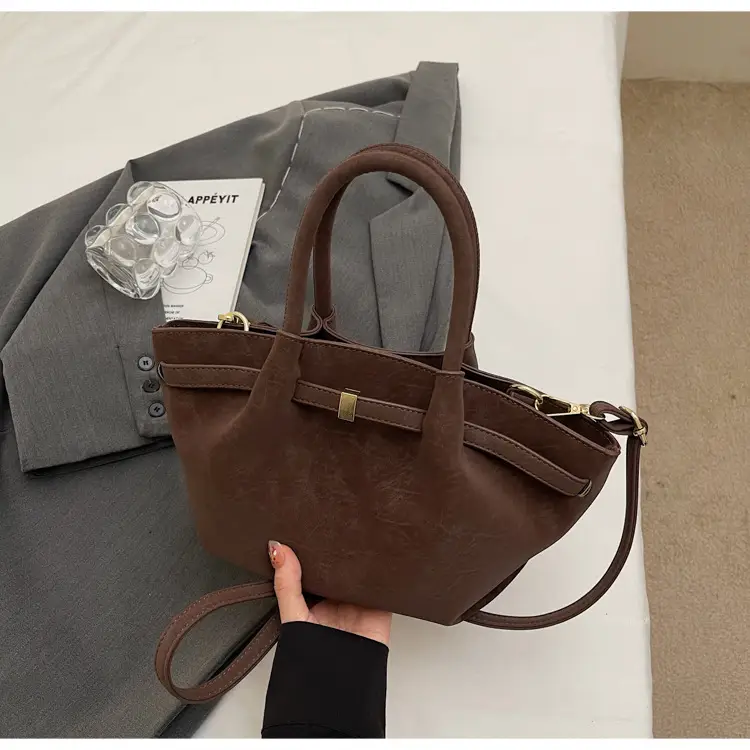 2025 New Autum Crossbody Bag Beige Leather Tote — feature 33