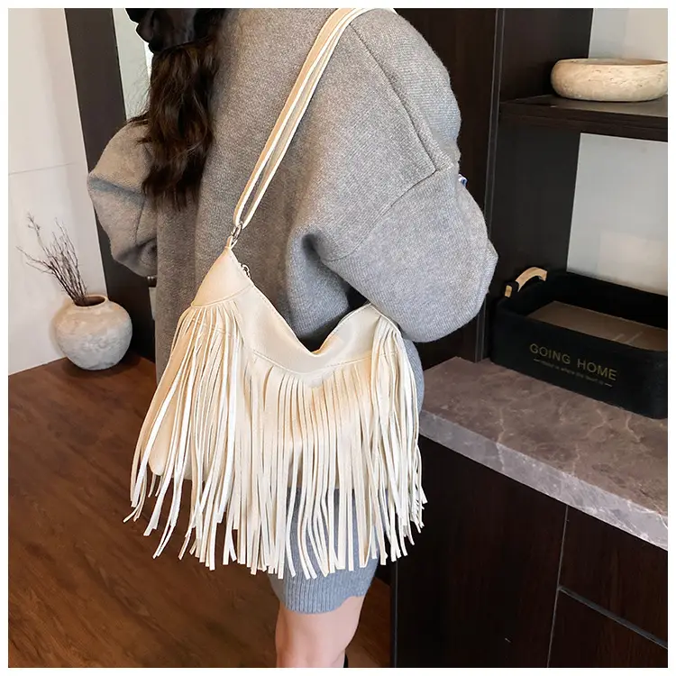 Black Tassel Shoulder Bag for Women Large Capacity — feature 19