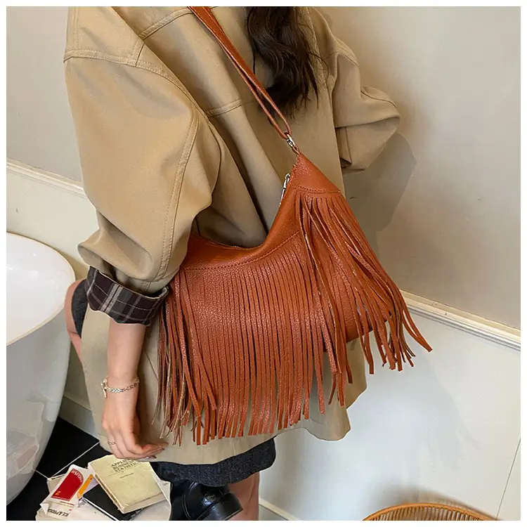 Black Tassel Shoulder Bag for Women Large Capacity — feature 22