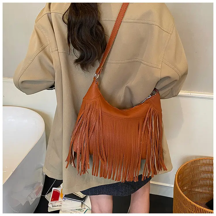Black Tassel Shoulder Bag for Women Large Capacity — feature 23