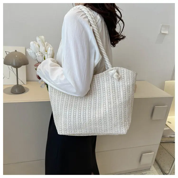 2026 Straw Woven Shoulder Bag Large Capacity Women — feature 18