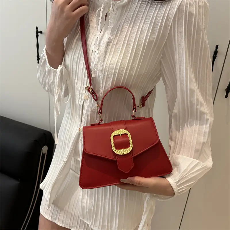 Black Square Crossbody Bag with Gold Buckle 2025 - Image 8