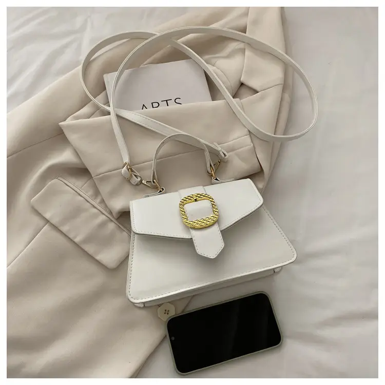 Black Square Crossbody Bag with Gold Buckle 2025 — feature 10