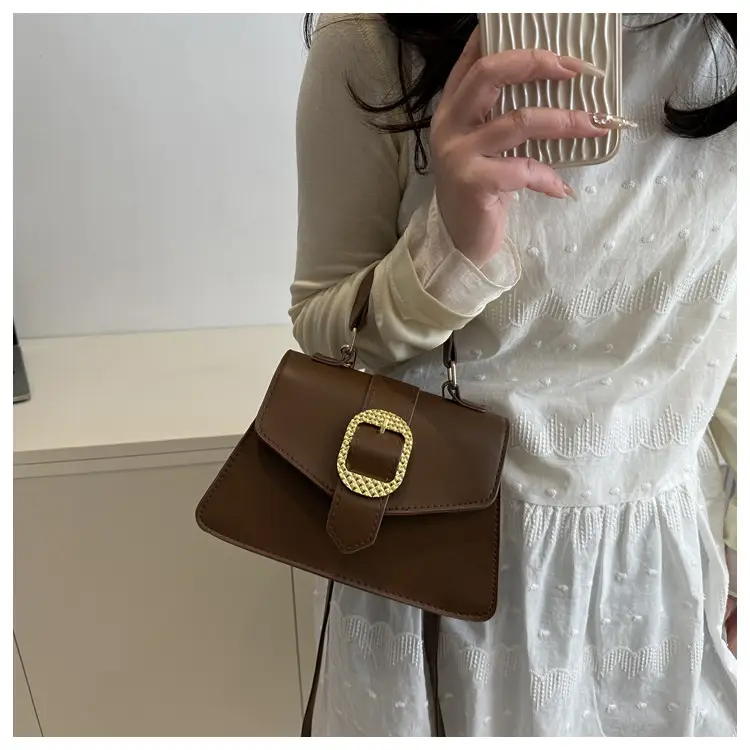 Black Square Crossbody Bag with Gold Buckle 2025 — feature 13