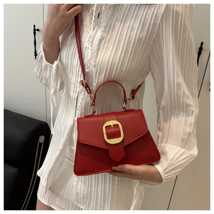 Black Square Crossbody Bag with Gold Buckle 2025 — feature 16