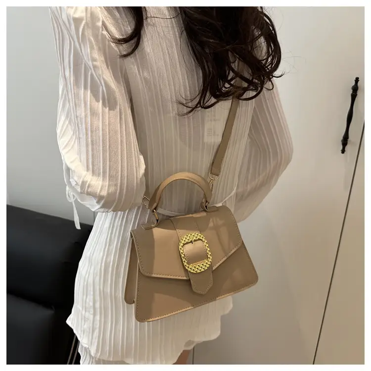 Black Square Crossbody Bag with Gold Buckle 2025 — feature 18
