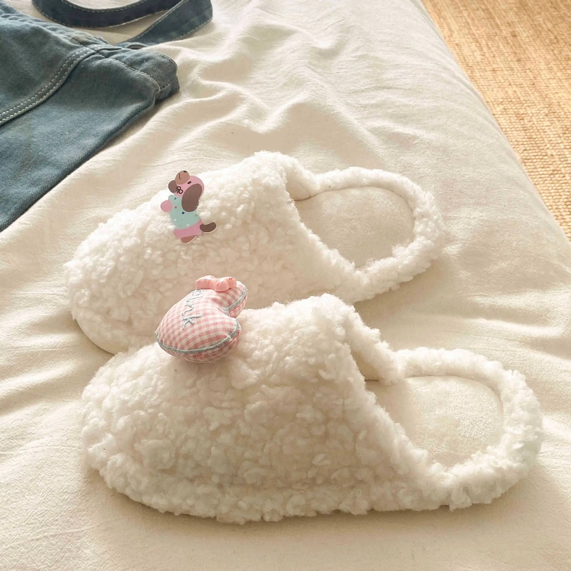 Cute Cartoon Plush Slip-On Slippers for Women - Image 2