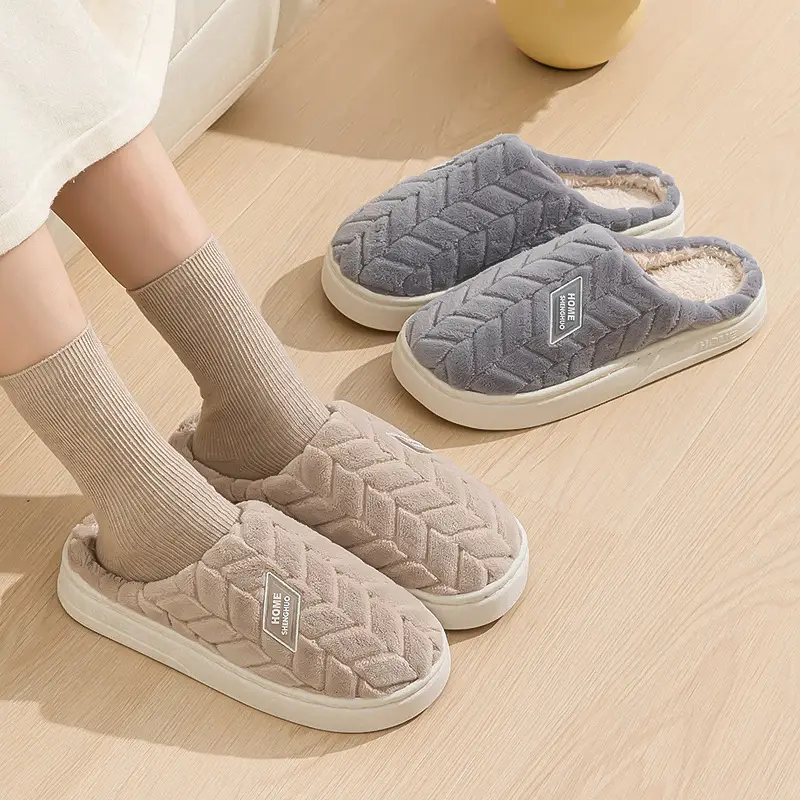 Autumn and Winter Cotton Slippers for Women, Baotou Warm Plush Thickeneded Soft Sole Anti-Slip Slippers for Couples at Home, Men's Slippers