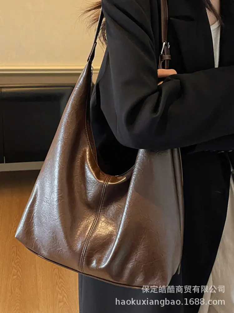 Brown Leather Shoulder Bag Large Capacity Women - Image 7