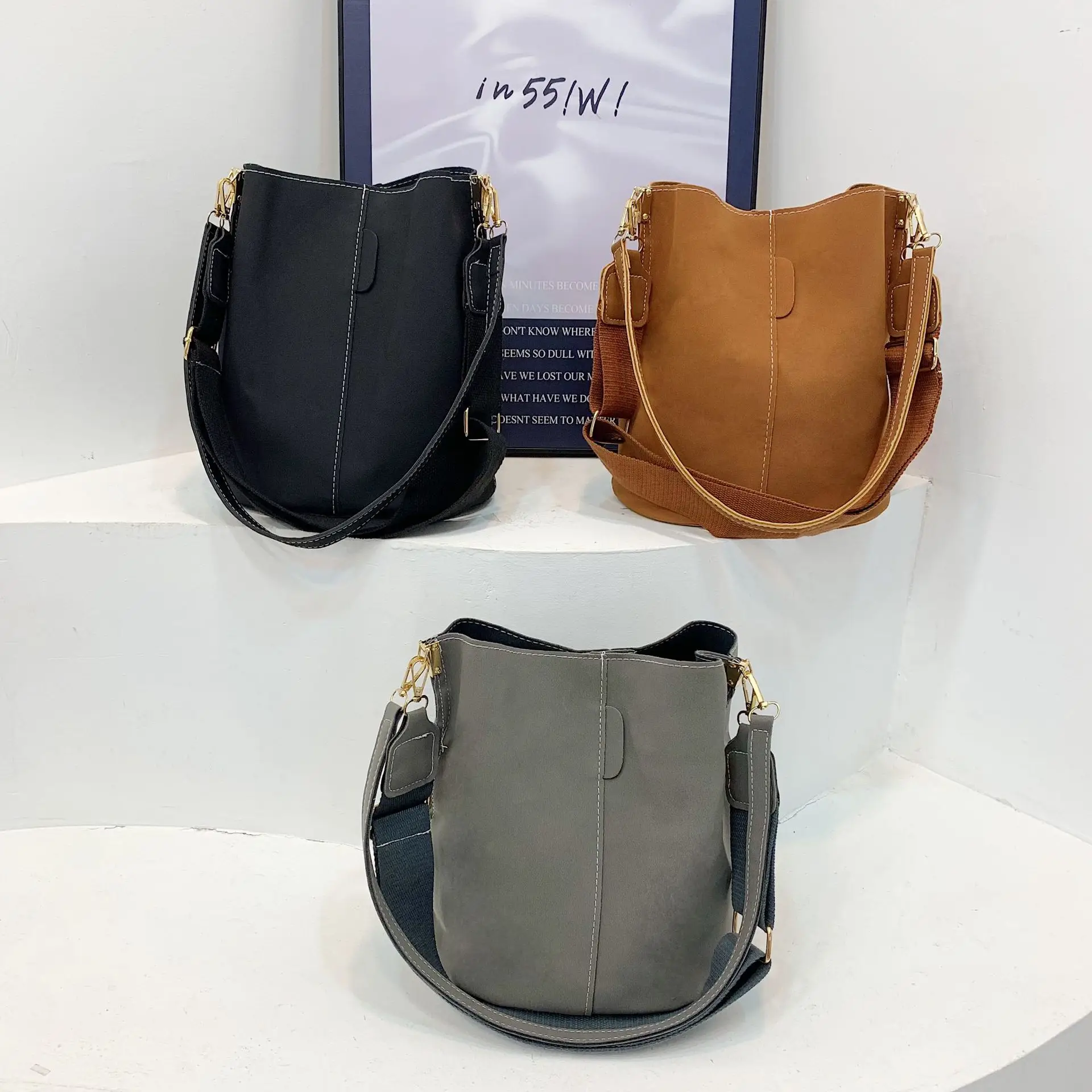 Matte Leather Bucket Bag Large Capacity Crossbody - Image 5