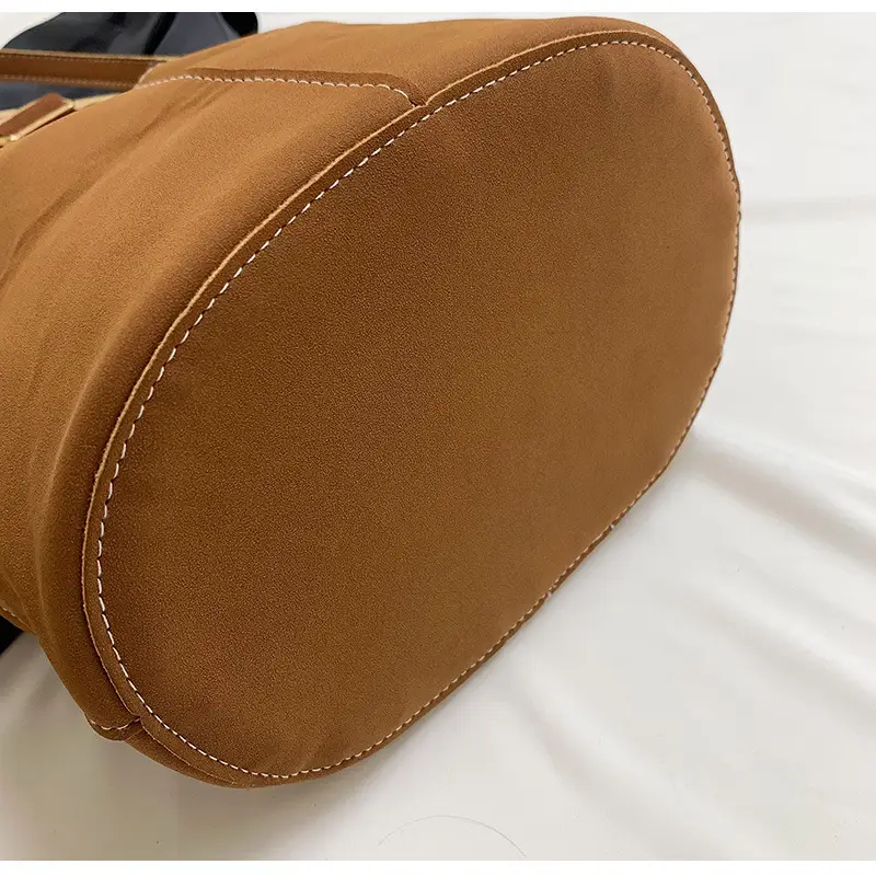 Matte Leather Bucket Bag Large Capacity Crossbody — feature 5
