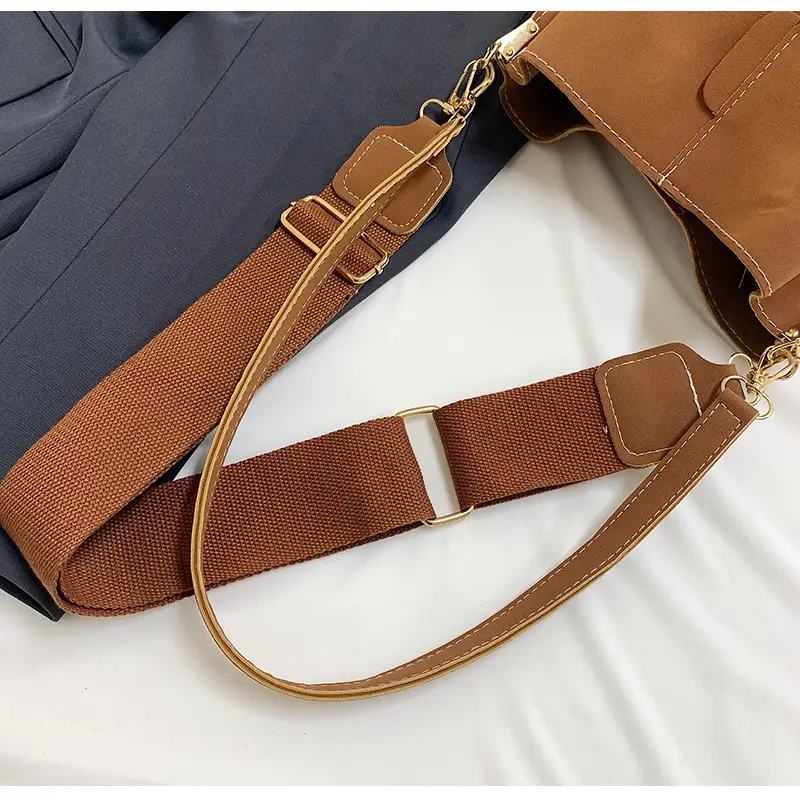 Matte Leather Bucket Bag Large Capacity Crossbody — feature 7