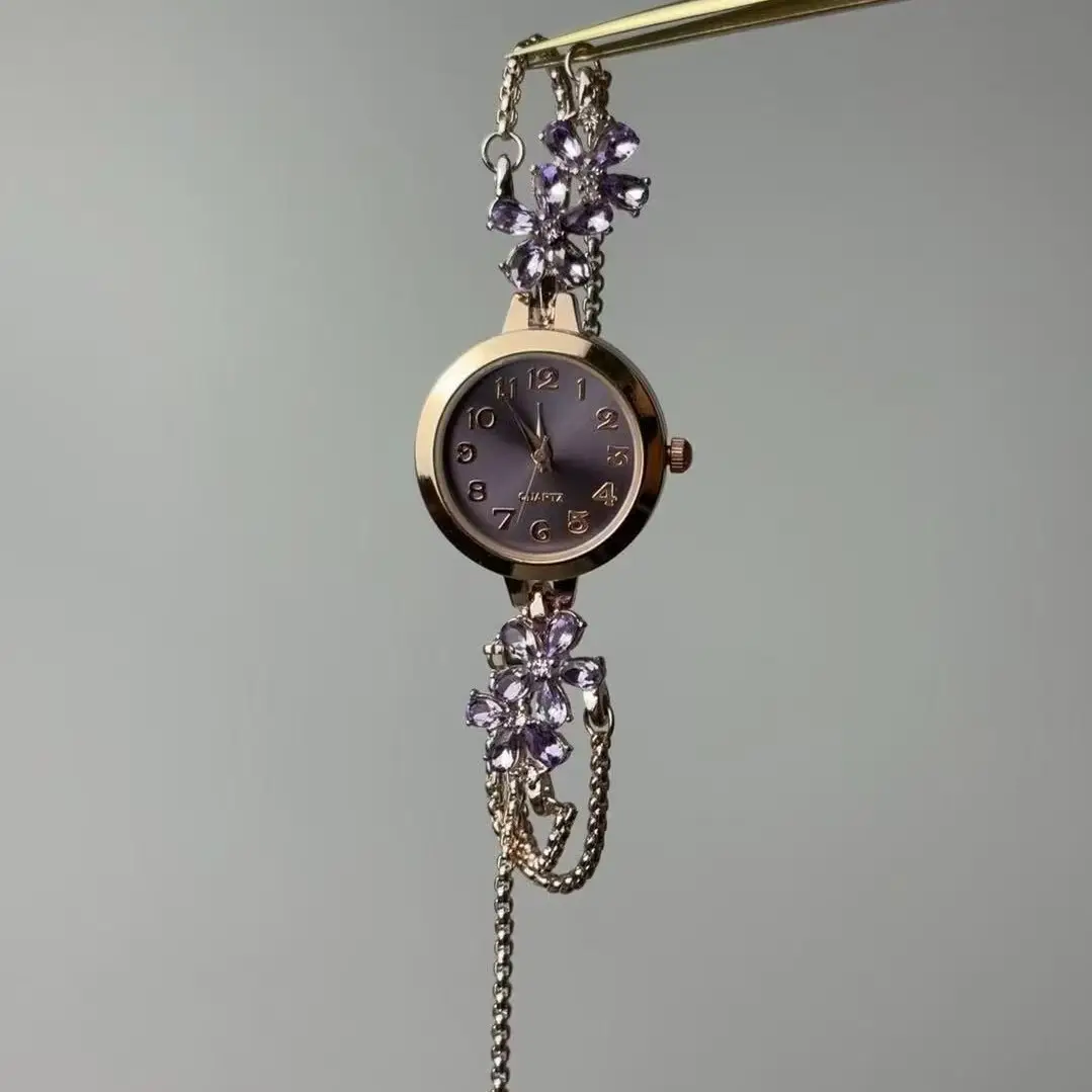 Vintage Wisteria Flower Adjustable Bracelet Light Luxury Retro Temperament Watch Daily Commuting Casual Watch — feature 4