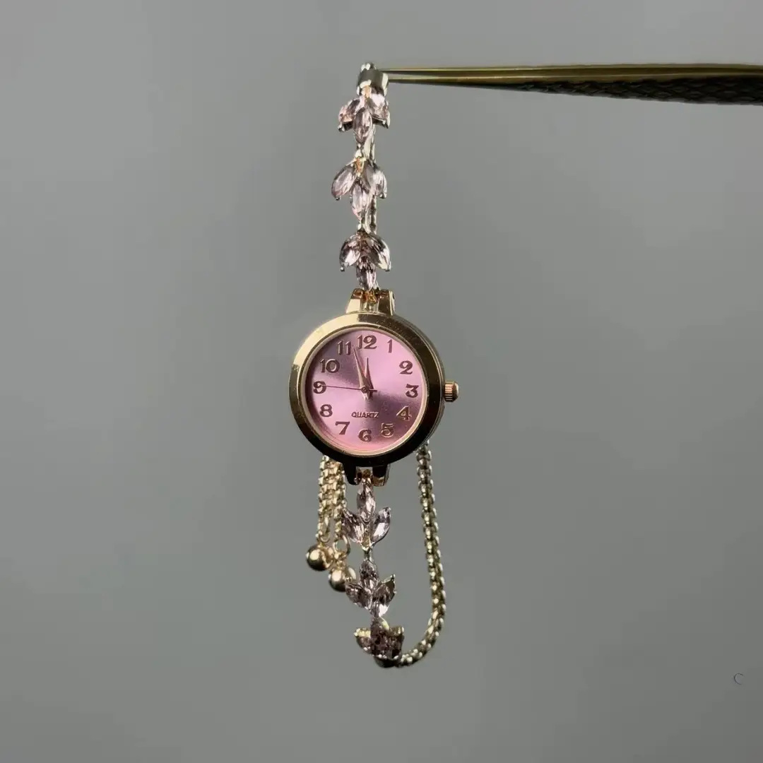 Vintage Wisteria Flower Adjustable Bracelet Light Luxury Retro Temperament Watch Daily Commuting Casual Watch - Image 8