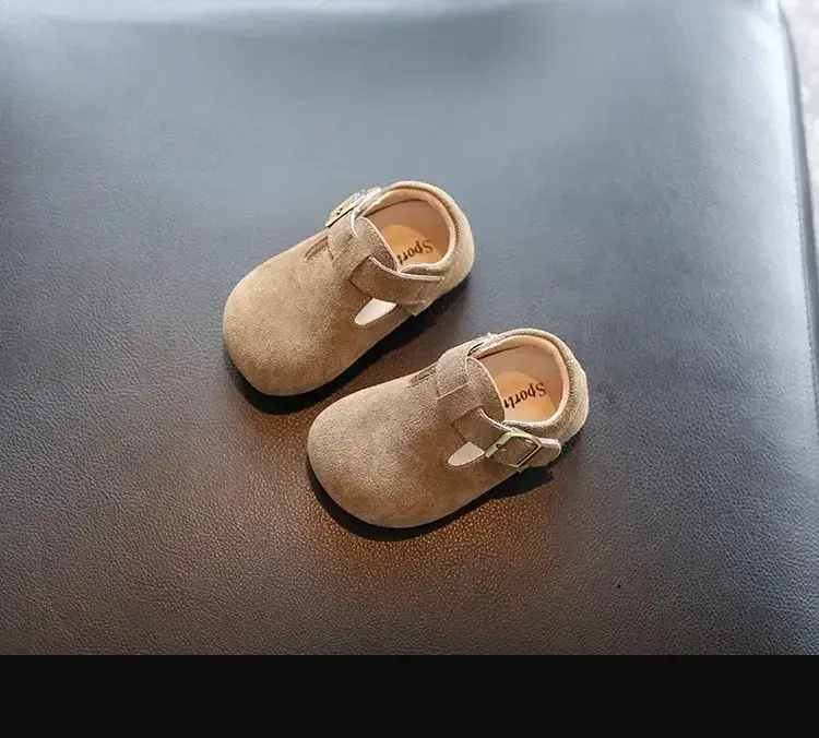Girls' Leather Birkenstock Shoes Black Brown — feature 11