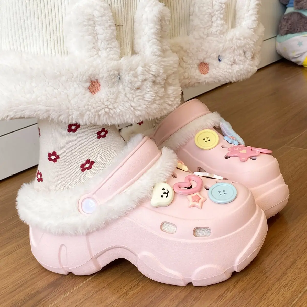 Cute Embroidered Eva Clogs for Girls Winter Ins — feature 32