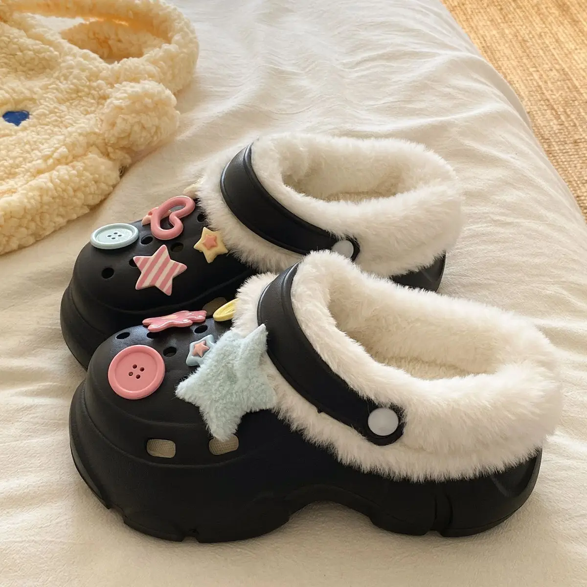 Cute Embroidered Eva Clogs for Girls Winter Ins — feature 36