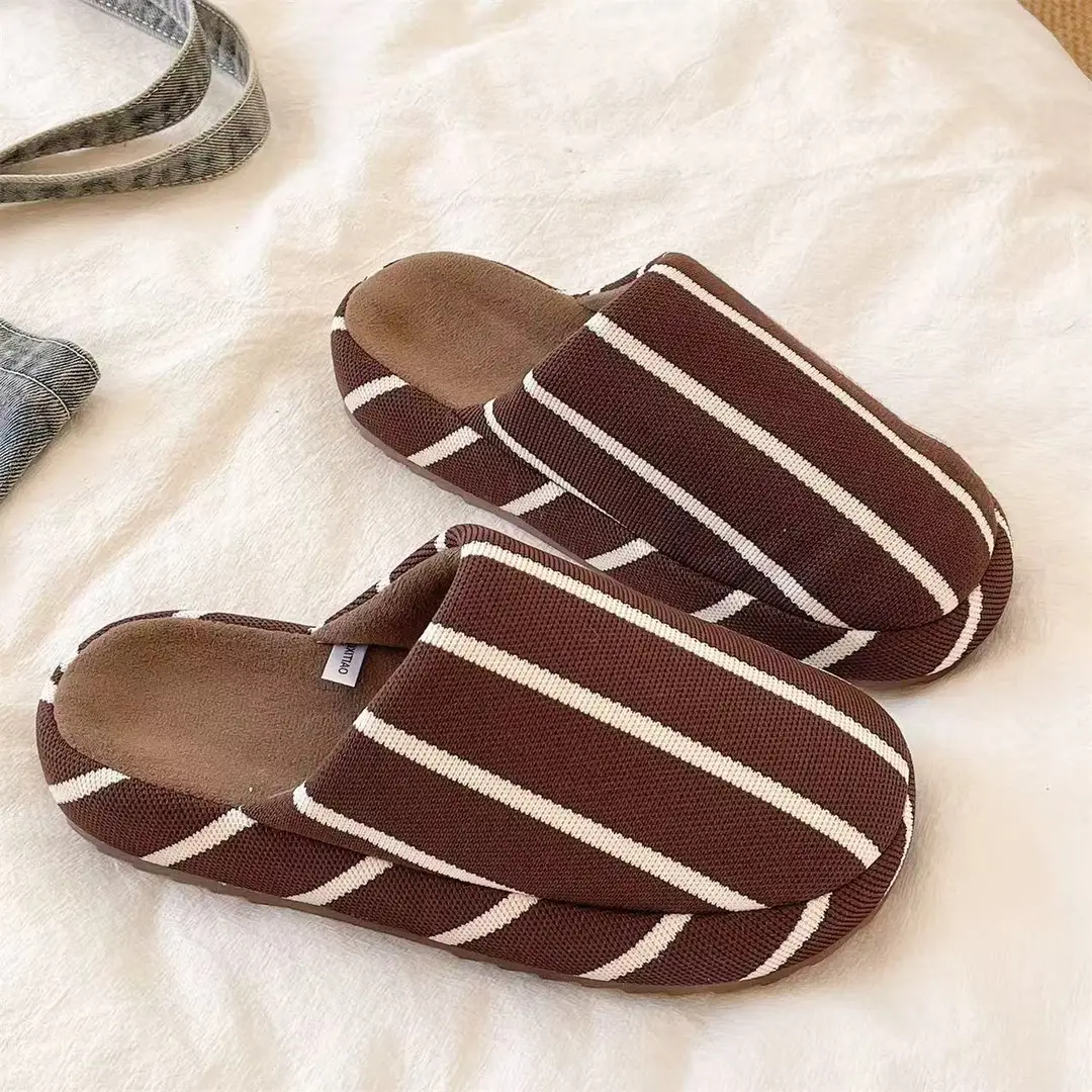Fashionable Stripesd Furry Slippers for Women, Winter Outer Wear for Couples, Non-Slip Indoor Home Warm Plush Cotton Slippers for Men