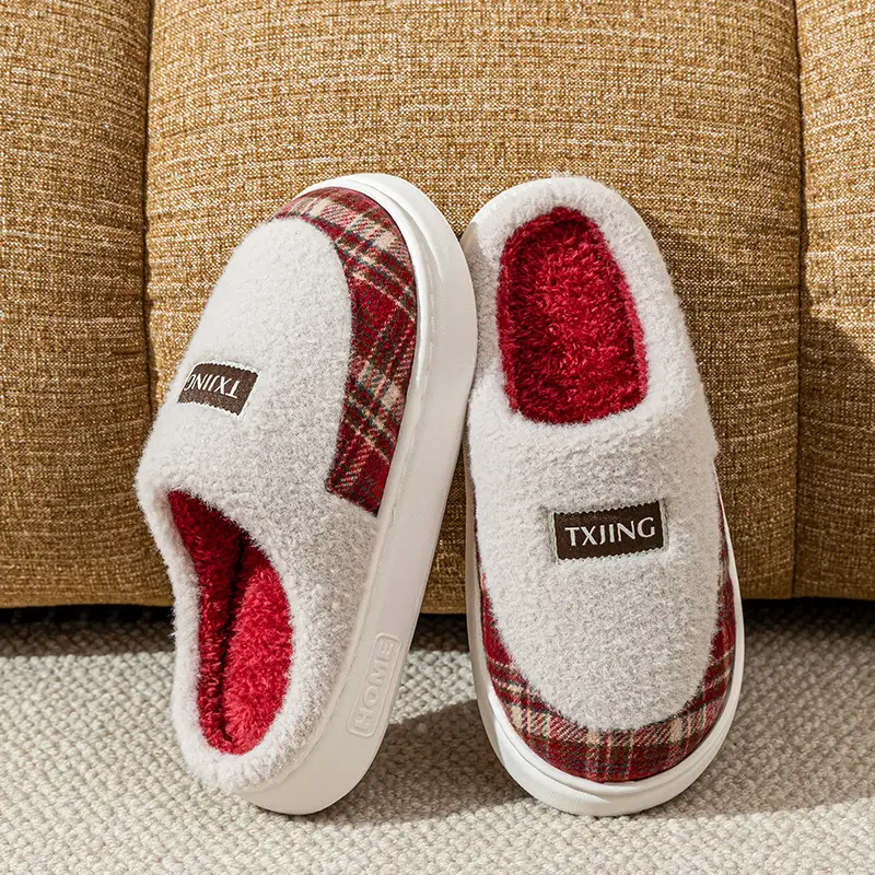 Winter Thick-Soled Plush Cotton Slippers for Women Indoor Home Fleece-Lined Warm Couple Fashion Two-Color Splicing Confinement Cotton Slippers