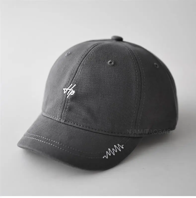Beige Letter Embroidered Baseball Cap for Men Women — feature 2