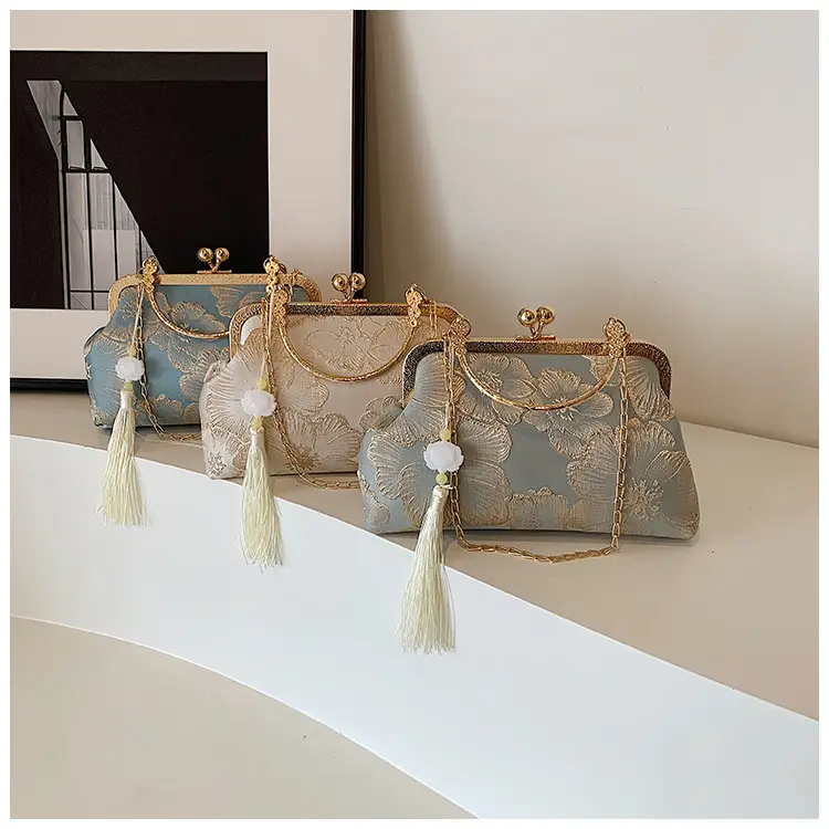 Chinese Embroidered Evening Bag Silk Travel Handbag Women — feature 16