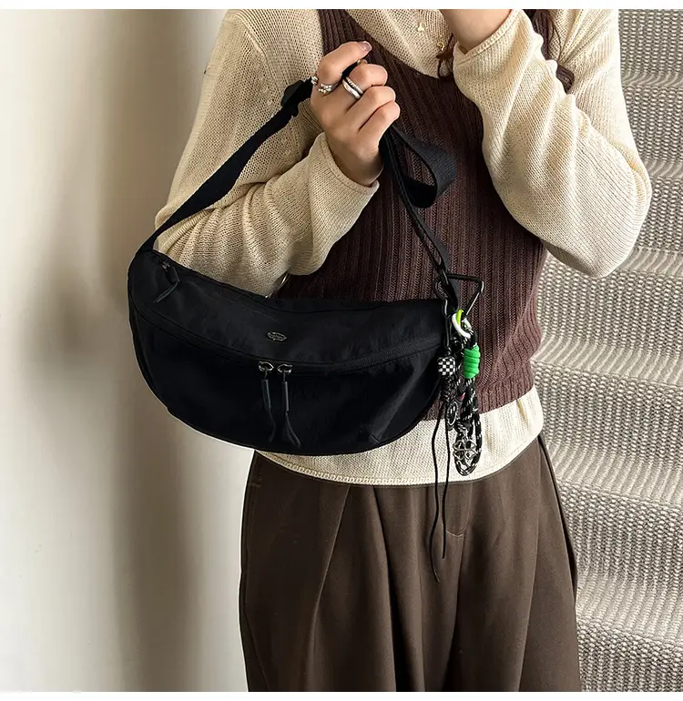Women's Red Suede Crossbody Bag 2025 New — feature 14