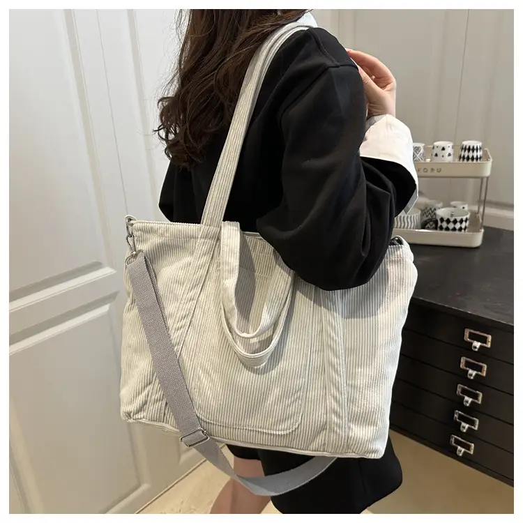 Wholesale Japanese Harajuku Handbags for Women 2025 — feature 10