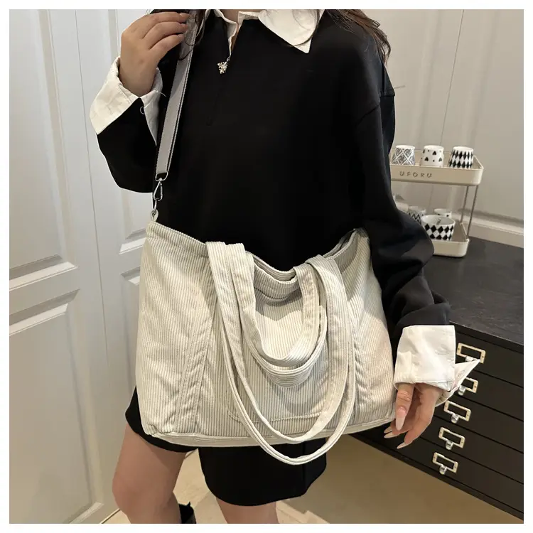 Wholesale Japanese Harajuku Handbags for Women 2025 — feature 11