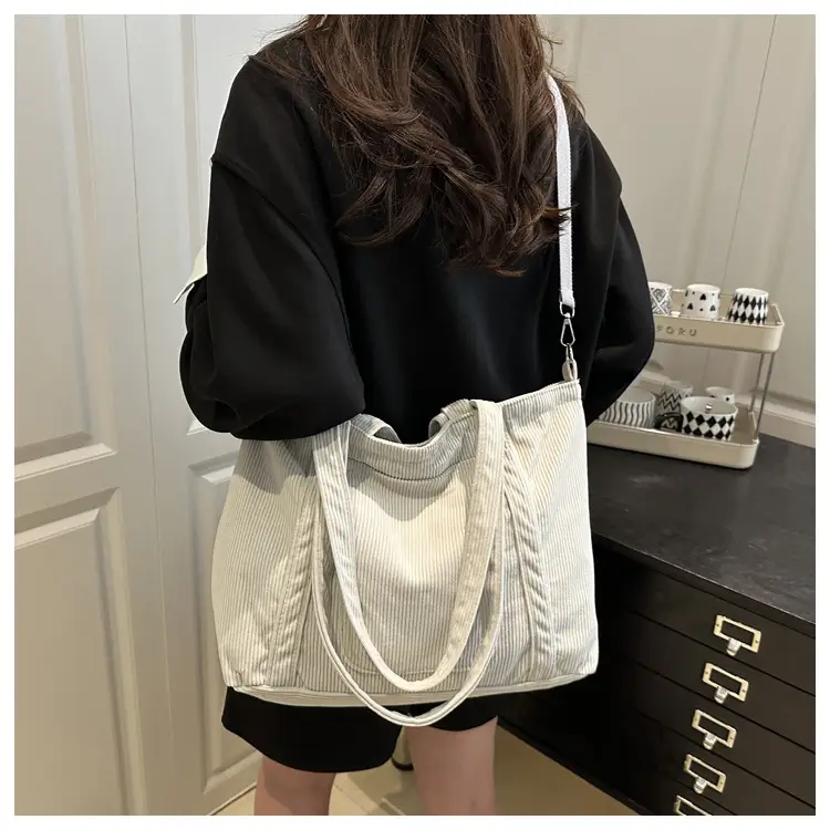 Wholesale Japanese Harajuku Handbags for Women 2025 — feature 12