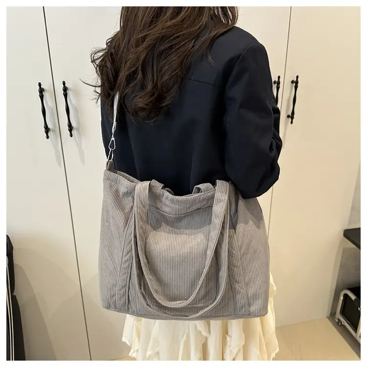 Wholesale Japanese Harajuku Handbags for Women 2025 — feature 23