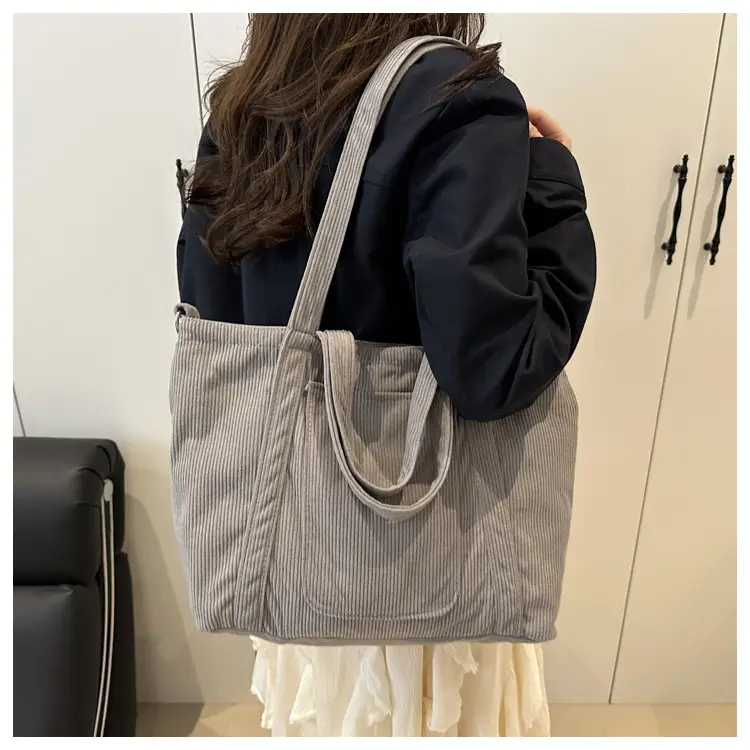 Wholesale Japanese Harajuku Handbags for Women 2025 — feature 26