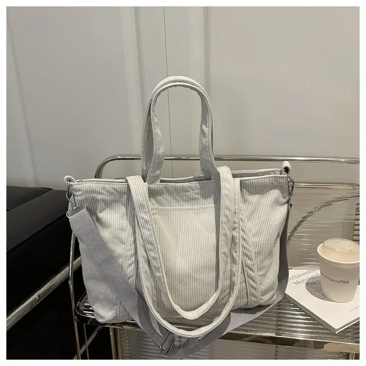Wholesale Japanese Harajuku Handbags for Women 2025 — feature 40