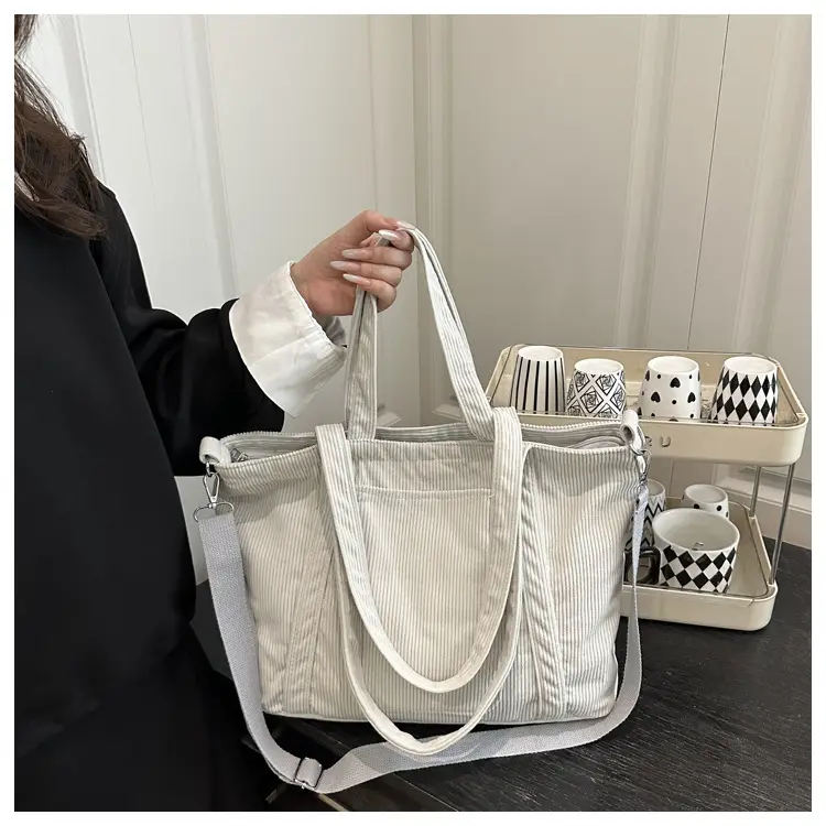 Wholesale Japanese Harajuku Handbags for Women 2025 — feature 8