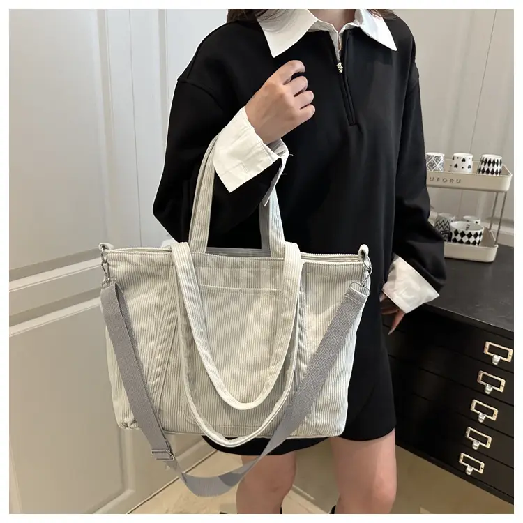 Wholesale Japanese Harajuku Handbags for Women 2025 — feature 9