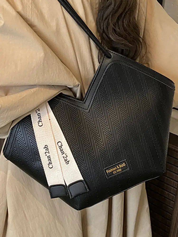 Women's 2025 Retro Tote Bag with Brown & White Texture - Image 7