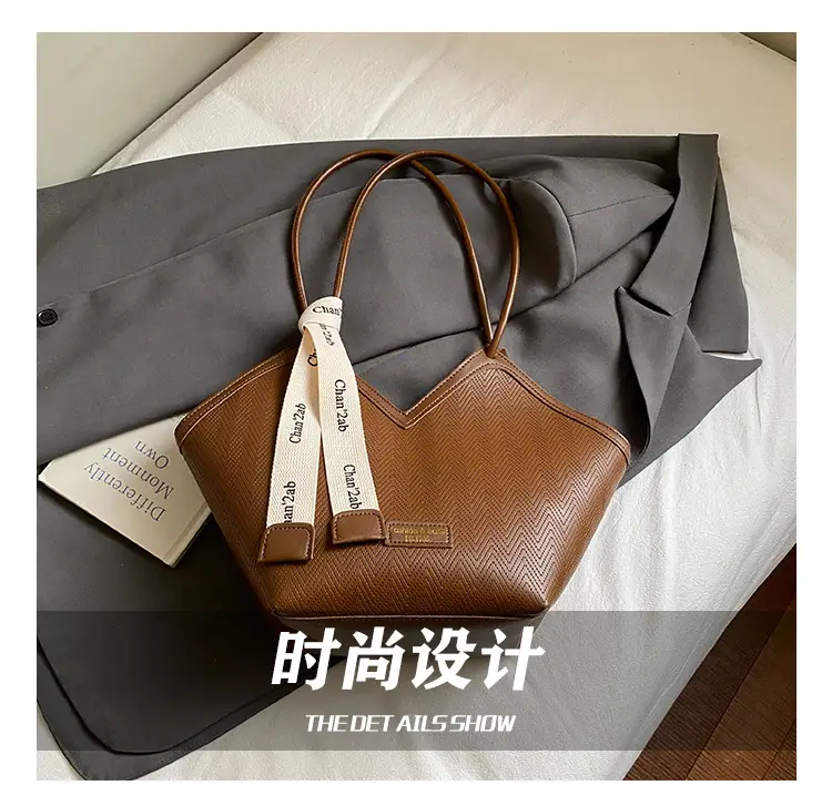 Women's 2025 Retro Tote Bag with Brown & White Texture — feature 8