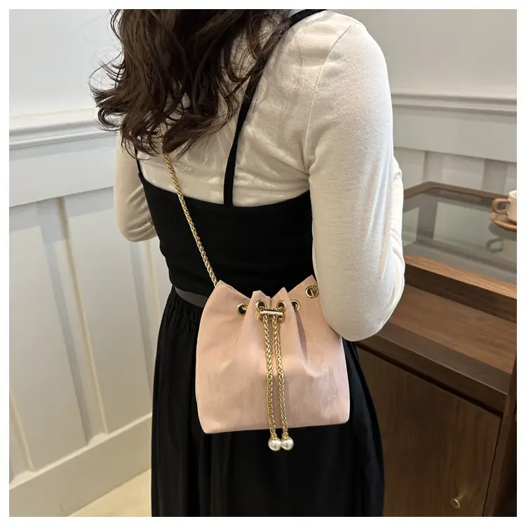 Pink Chain Crossbody Bag for Women, Large Capacity, Korean Style — feature 8