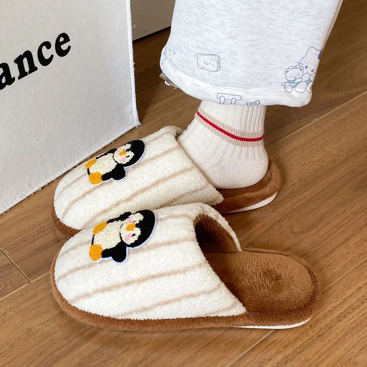 Fleece Lined Warm Slippers for Girls Winter Indoor — feature 29