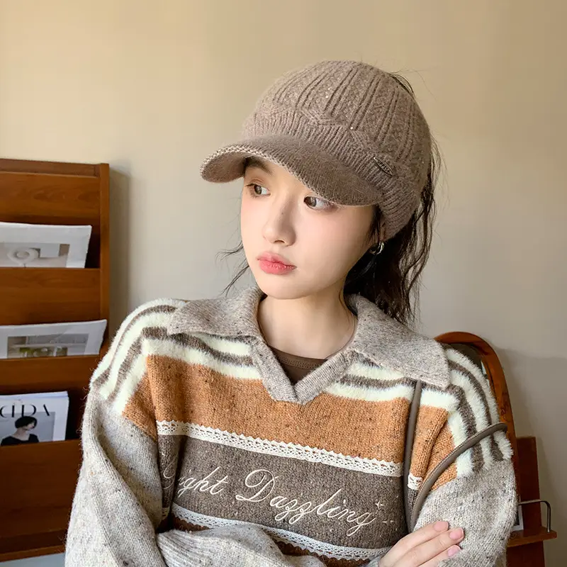 Knitted Baseball Cap for Women Winter Casual Party Wear - Image 10