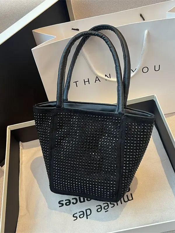 2022 Rhinestone Chain Bucket Bag for Women - Image 4