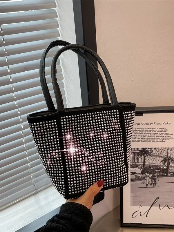 2022 Rhinestone Chain Bucket Bag for Women - Image 5